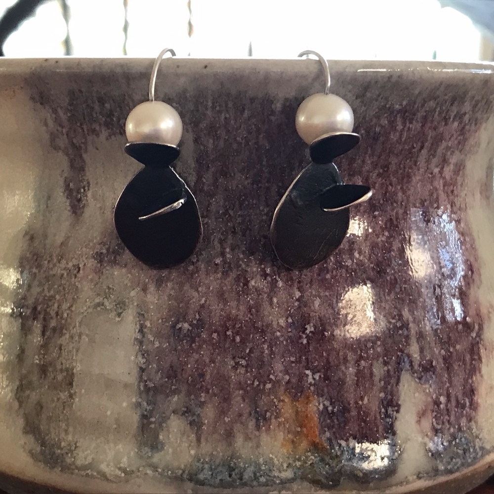 Artisan pearl hammered steel drop earrings